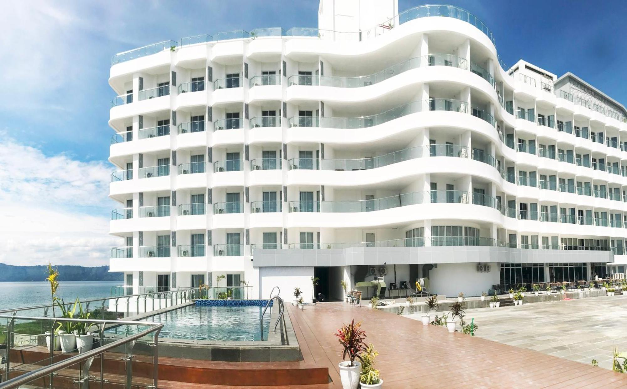 Sinapuran Labersa Hotel & Convention Center Samosir מראה חיצוני תמונה