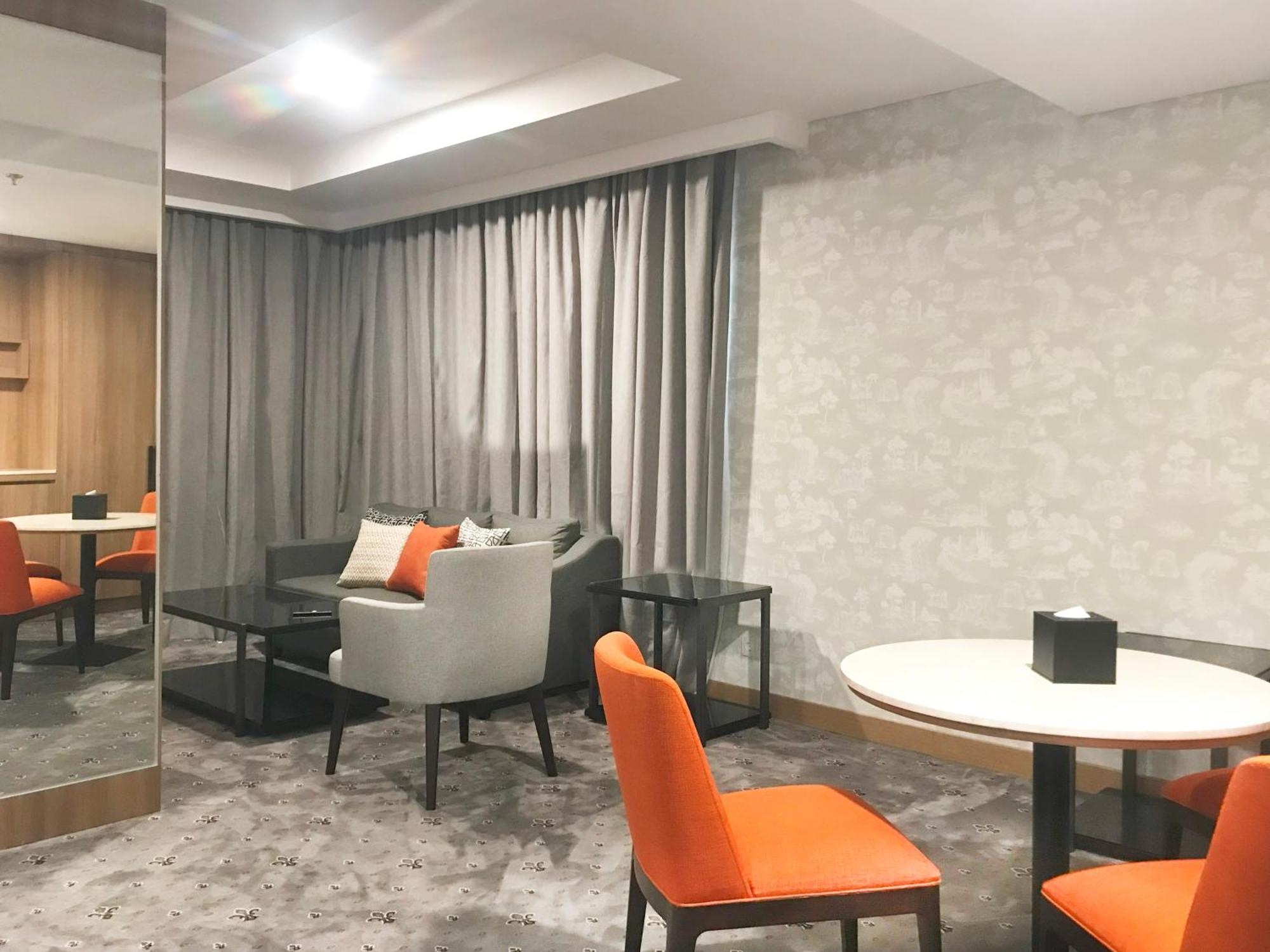 Sinapuran Labersa Hotel & Convention Center Samosir מראה חיצוני תמונה