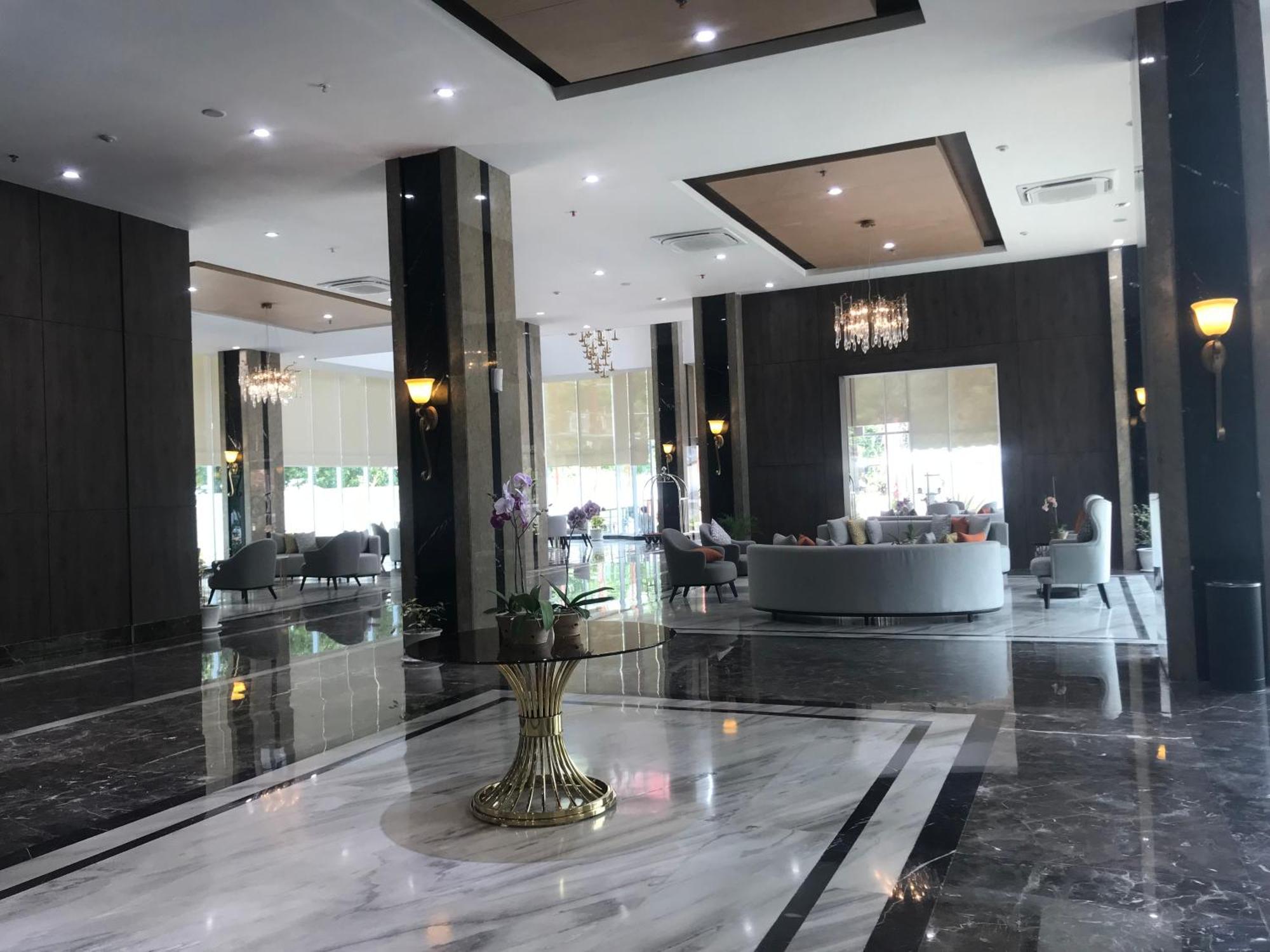 Sinapuran Labersa Hotel & Convention Center Samosir מראה חיצוני תמונה